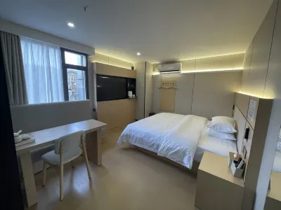 Shiji Hotel