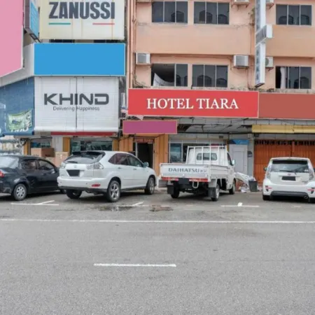 Tiara Hotel