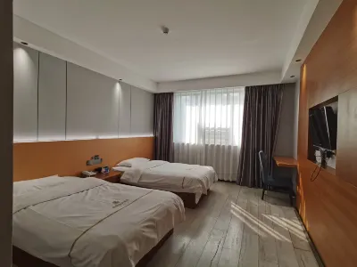 Taihe Yuejia Business Hotel