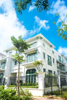 Evelyn Villa - Sun Tropical Village Phu Quoc Near Khem Beach Hotels in 