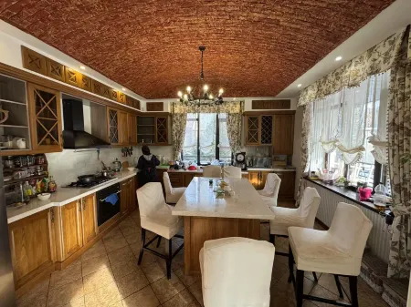 HI INN Отели в г. Бескайнар