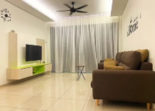 アマデル レジデンス