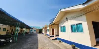 Chok Phikul Thong Resort Hotels in Kamphaeng Saen District