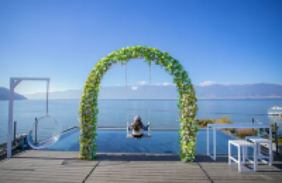 良宿·網紅旅拍客棧（大理洱海店）