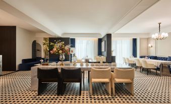 Urba S Hotel (Urumqi Hongguangshan Convention and Exhibition Center)