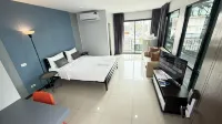 BAAN PAKNAM BUDGET HOTEL - balcony