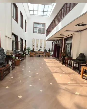 Xinyuan Business Hotel