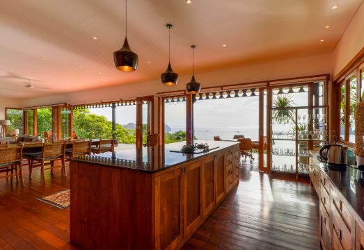 Ta’aktana 리조트 예약 시기