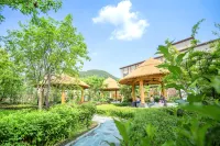 Luming Hot Spring Hotel (Wanfeng Tonghua Ski Resort) - balneario