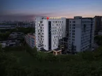 Hualong Meichen Hotel Hotels near Yongjiang River