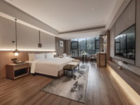 Holiday Villa Resort & Suites Zilin Mountain Hotels in Dushan