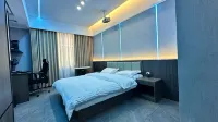 725 Esports Hotel