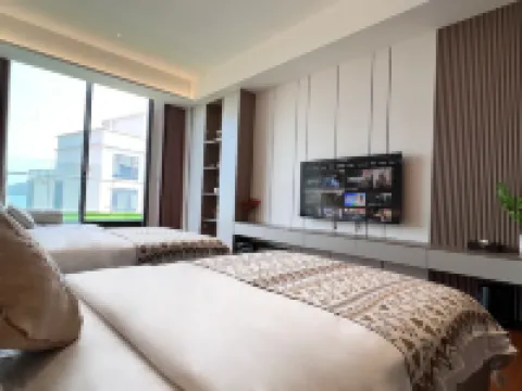 Nan'ao Linjia Scenic Apartment (Qing'ao Bay Tropic of Cancer Square) Hotels near Qingao Bay