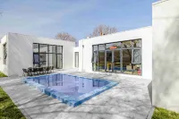 Floral Hotel·Great Wall Utopia Homestay - Private Pool