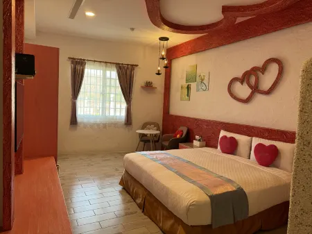 Sin Sin Hotel C Отели рядом с достопримечательностью «Sail Rock»