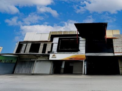 Hotel O Surabaya Near Pelangi Park Formerly d'Best Kutisari
