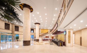 Huanren Longxing International Hotel