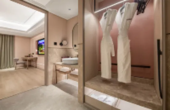 Mercure shanghaiHongqiao Airport Hotels in Shanghai