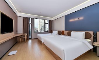 Weierbeijia Peninsula Hotel (Wanda Plaza Xiaohe Subway Station)