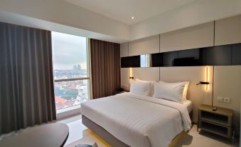 4. Grand Wh..