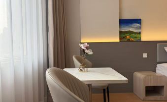 Jincheng Hotel