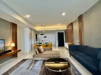 Queen Suites Tropicana The Residence by KLCC