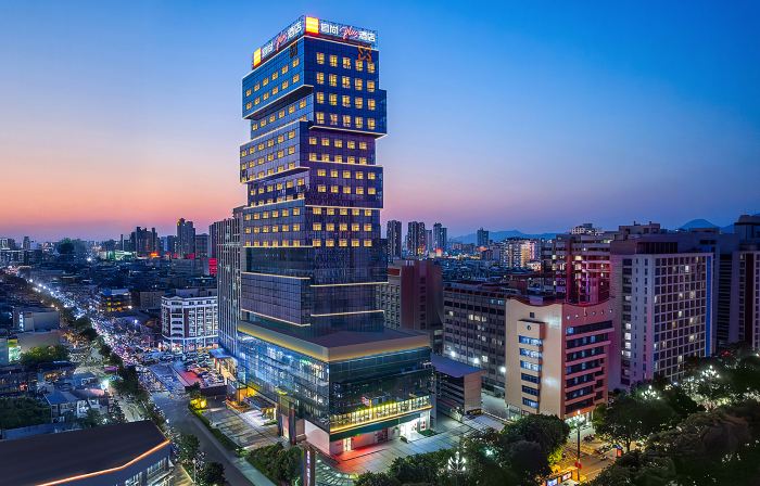 Quanzhou Fengze Puxi Wanda Plaza Yishang PLUS Hotel