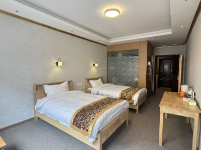 Jixiang 21 Hotel Hotels near Dege Parkhang Sutra-Printing House