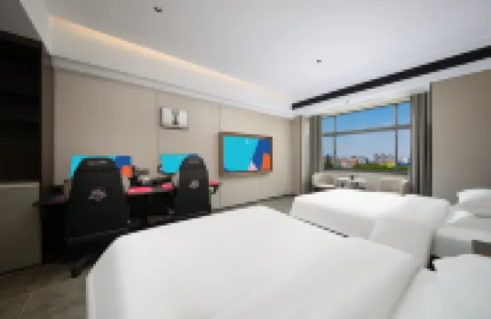 i Electronic Sports Hotel