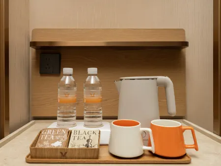 Vienna Hotel (Taikang Yincheng North Road, Zhoukou) Отели в г. Тайкан