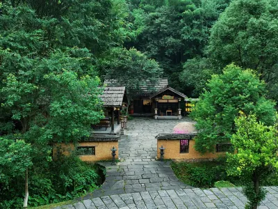 taohuayuan yunyin Hotel Hotels near Slider in Taohua Mountain Scenic Area