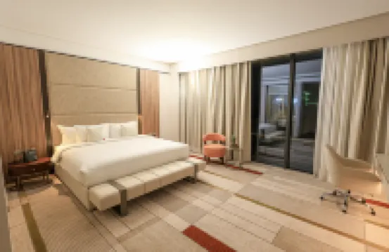 Swisstouches Hotel Amman Hoteles cerca de Real Museo del Automóvil