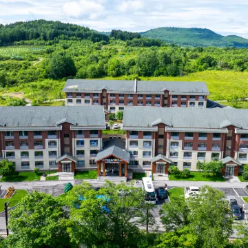 Sunggari Club Hotel Changbaishan Hotels near Changbai Mountain Club Med Mediterranean Hot Springs