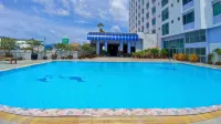 Diamond Plaza Hotel Suratthani - Pools
