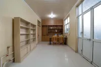 Yijia Courtyard Homestay