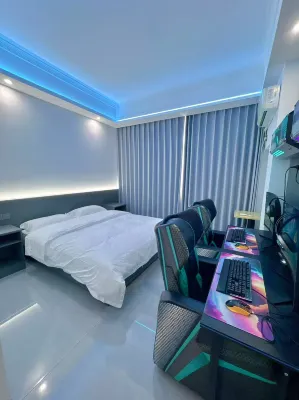 Nine Fish E-sports  Hotel