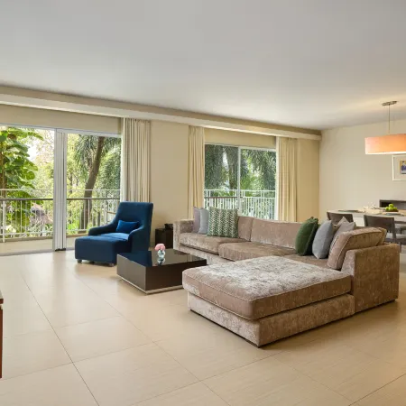 The Park Nine Hotel Srinakarin Отели рядом с достопримечательностью «Торговый центр Seacon Square»