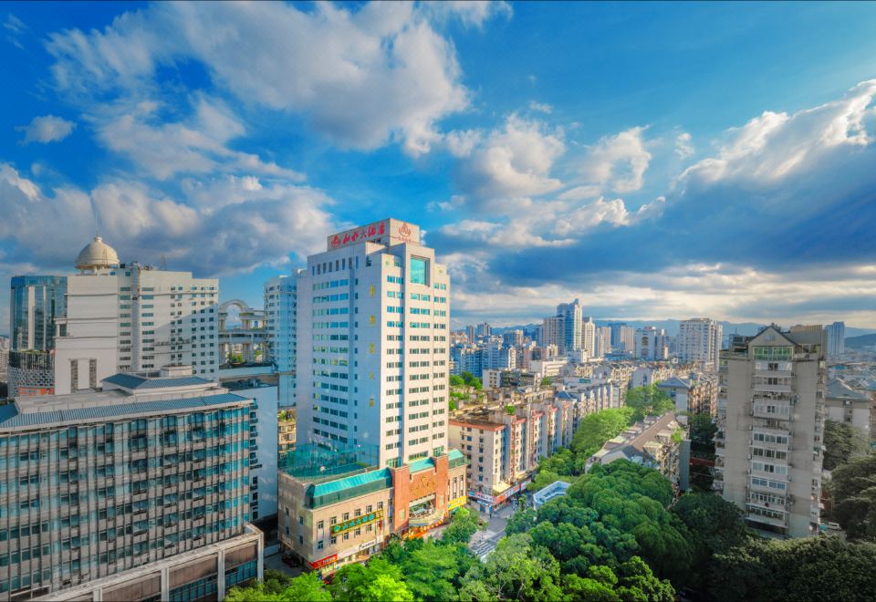 hotel overview picture