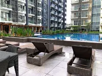 81 Newport Boulevard across NAIA T3 Airport