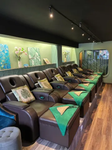 Cubicity De Tham Отели рядом с достопримечательностью «Музей жертв войны»