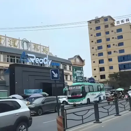 Ledong Mingcheng Hotel (Huangliu Station Branch)