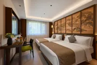 Play Tour · Muxi Homestay (Datong Ancient City Branch) - balcony