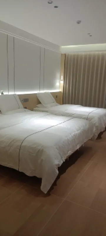 Yunqiang Yazhu Homestay (Songpan High-Speed Railway Station)