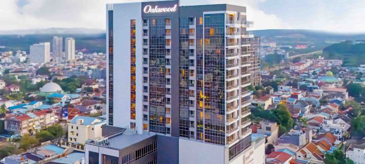 Oakwood Hotel & Apartments Grand Batam Hotels in Nagoya