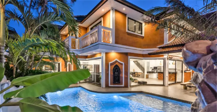 TUCHELAND 芭達雅步行街豪華泳池別墅