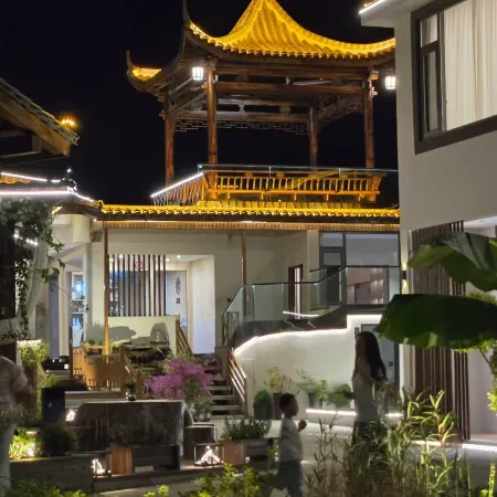 Liantai Xiaozhu Homestay (Lushan Scenic Area Donglin Buddha)