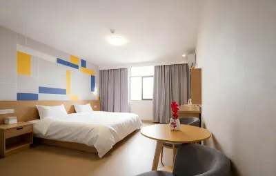 7Days Inn Diqing Shangri-La Dukezong Ancient City store Các khách sạn ở Shangri-La Bus Station