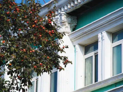 Dongsi Hotel Beijing (Near  Wangfujing) Отели рядом с достопримечательностью «Nine Dragon Screen»