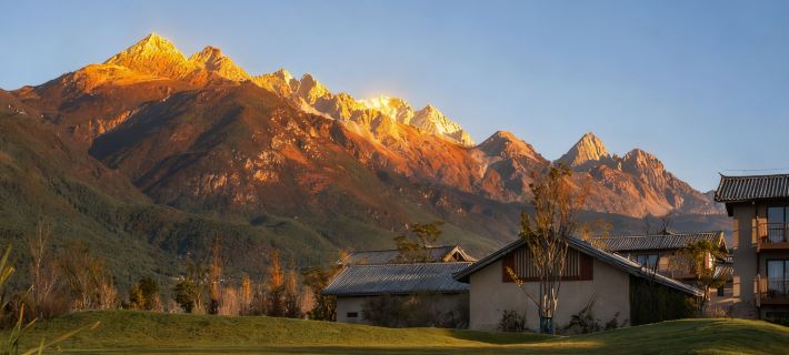 Joy Holiday Hotel Lijiang Hotels in Yulong
