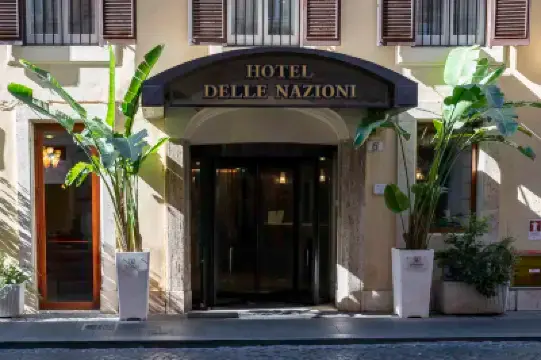 Hotel Delle Nazioni Hotel berhampiran Pantheon